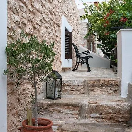 Luca'S Houses Chalki Town Exterior photo
