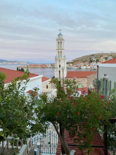 Appartement Luca's Chalki Town