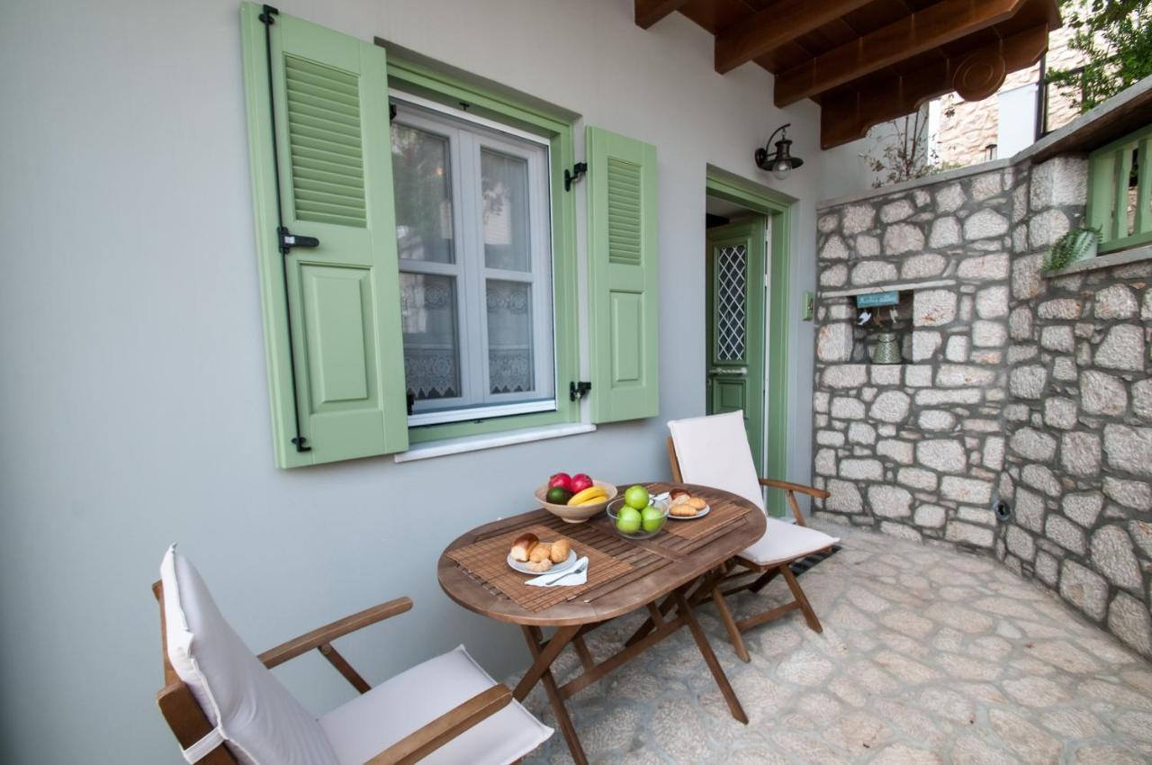 Luca's Appartement Chalki Town