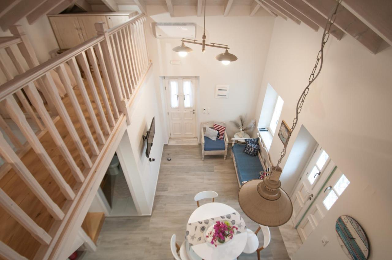 Luca's Appartement Chalki Town